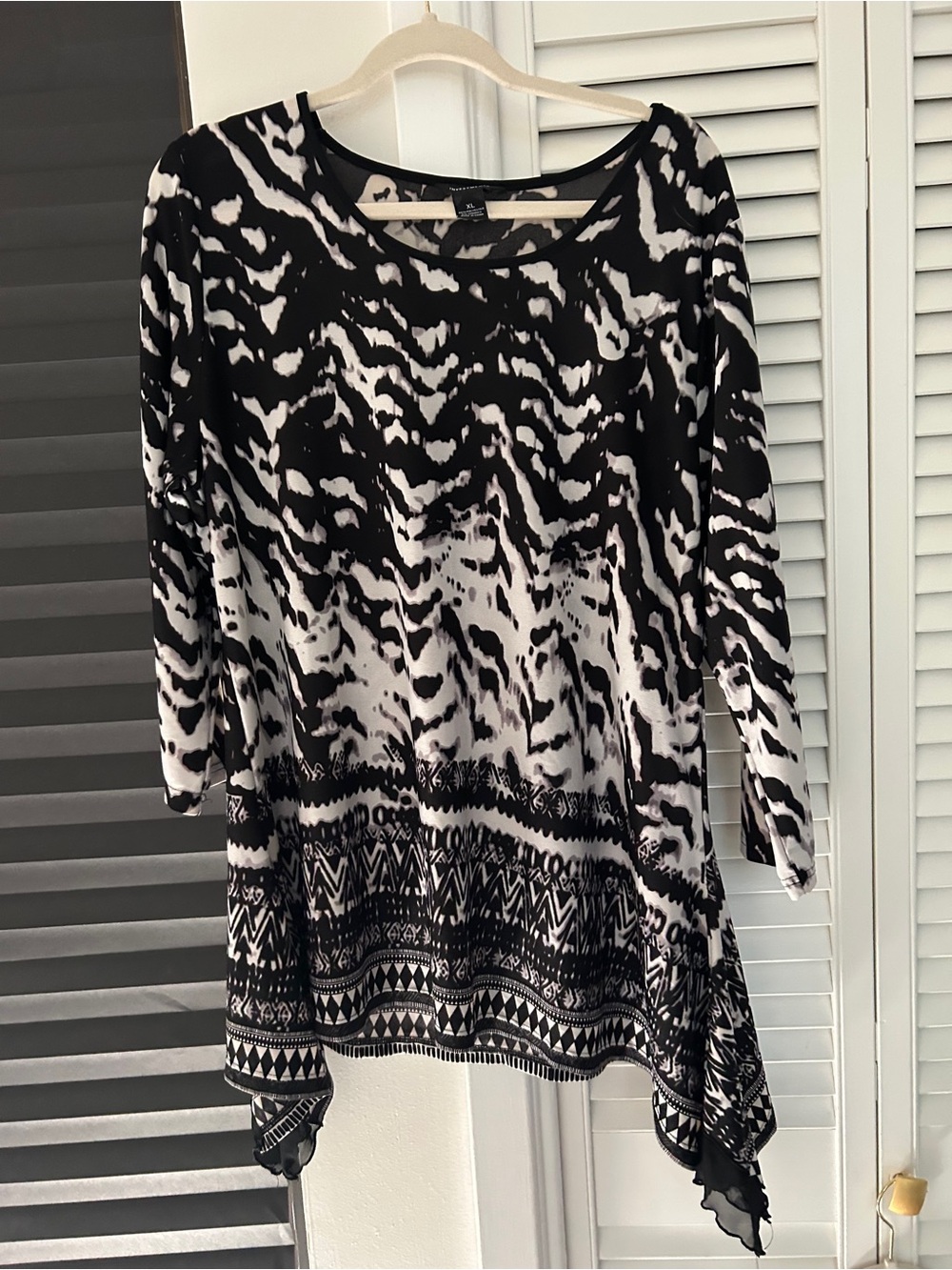 Investments Black and White Patterned Handkerchief-Hem Tunic